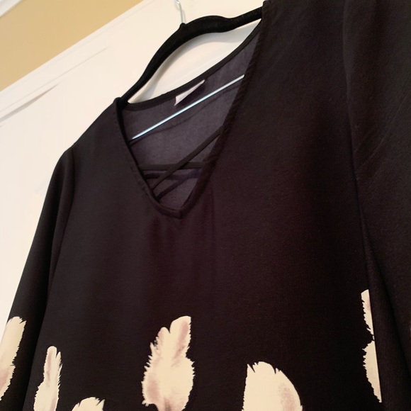 Small Goldspark Dress - Picture 2 of 3